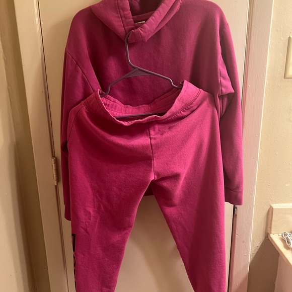 Victoria Secret jogger set - Picture 2 of 4
